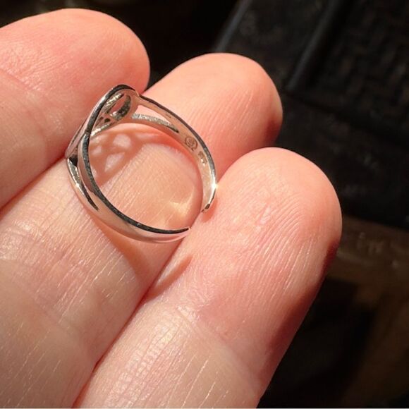 Pentagram Sterling Silver Toe Ring - Picture 4 of 4